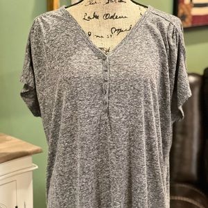 Loose V-Neck Linen-Blend Henley Tee